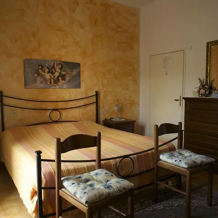 La Siesta Hotel