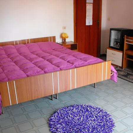 La Siesta Hotel